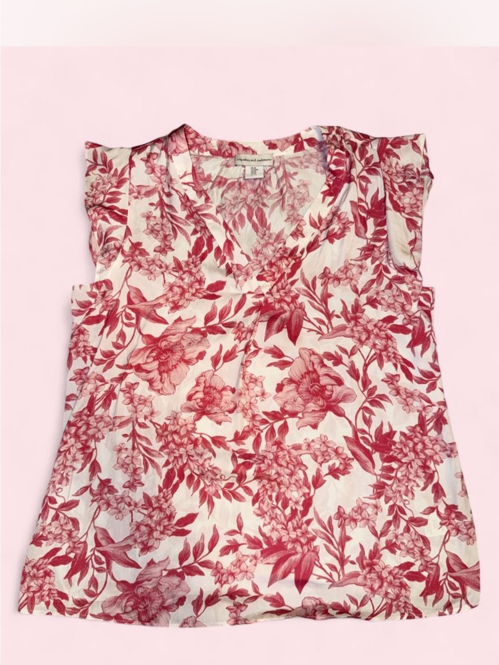 Cupcakes & Cashmere Pink Floral V-Neck Ruffle Sleeve Top